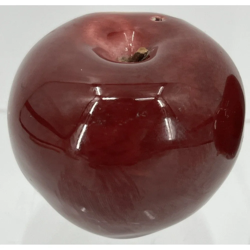 Red Apple Ceramic‎ Salt & Pepper Shakers 2.25